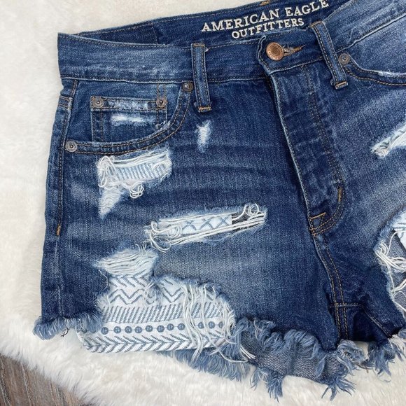 American Eagle Denim Shorts 0 Medium Wash Distressed Frayed High-Rise Festival - Picture 3 of 12